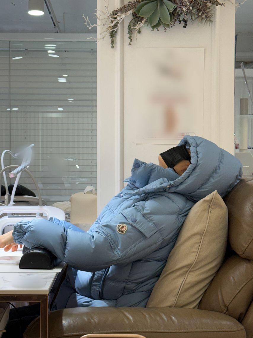 베이비돈크라이 이현, 베니0