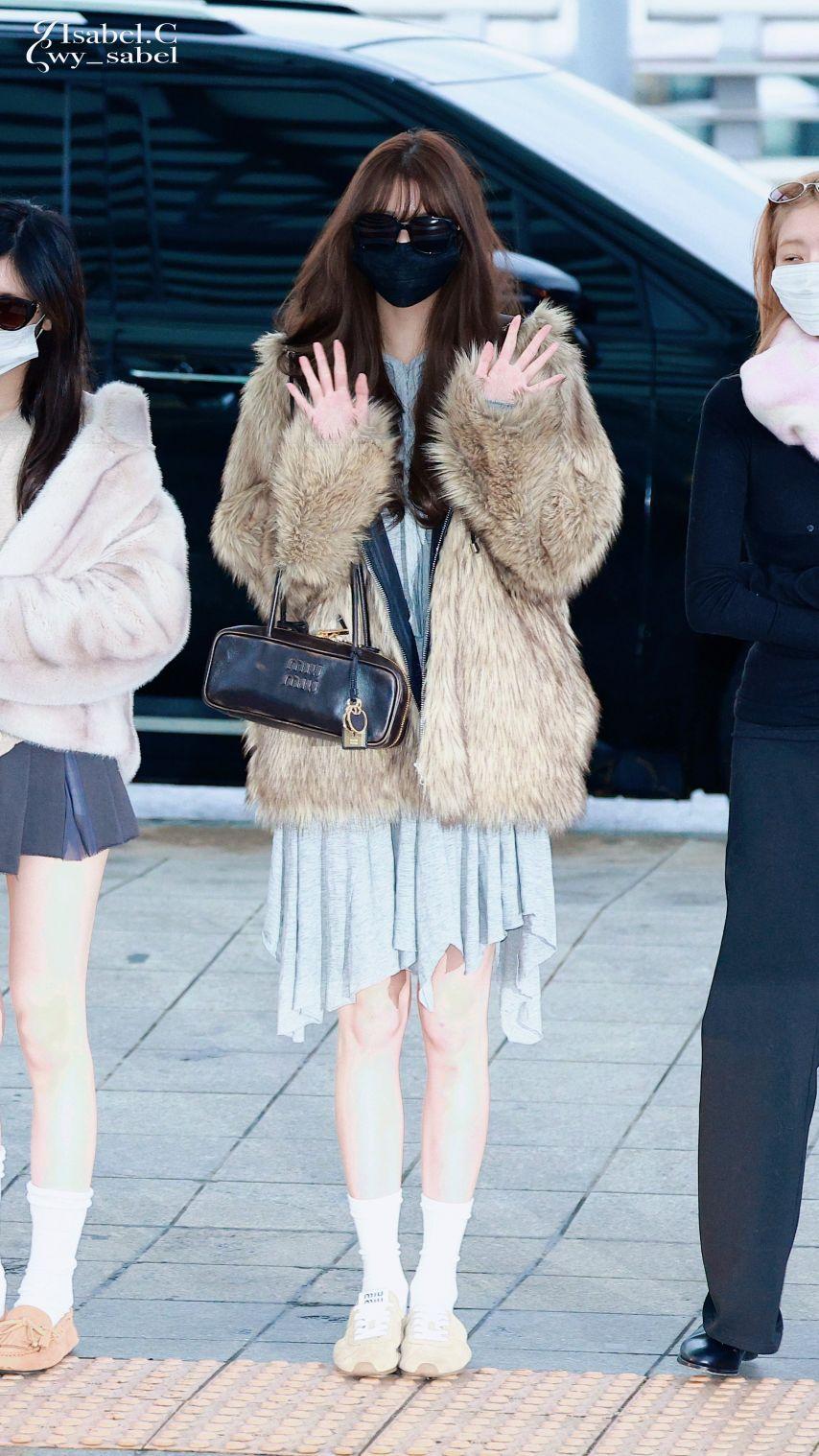 장원영 리즈 (아이브) 출국3