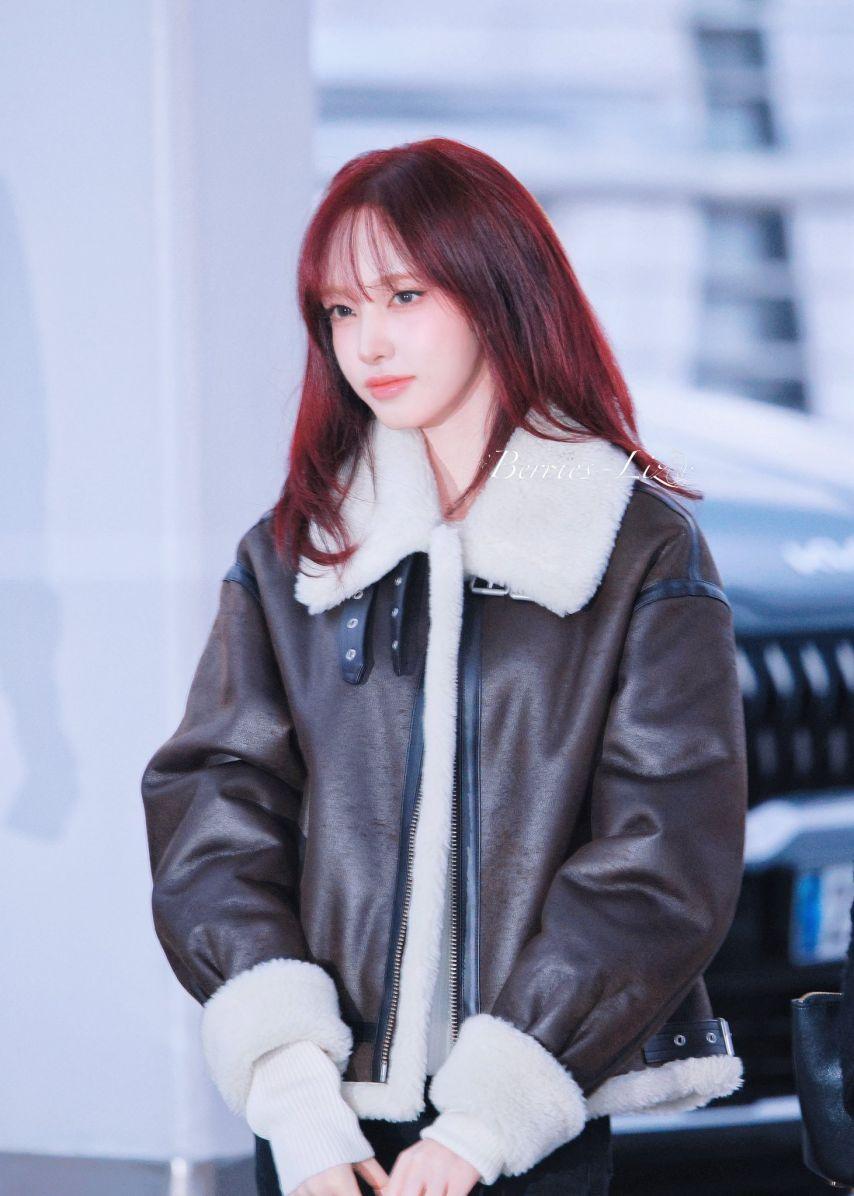 장원영 리즈 (아이브) 출국5