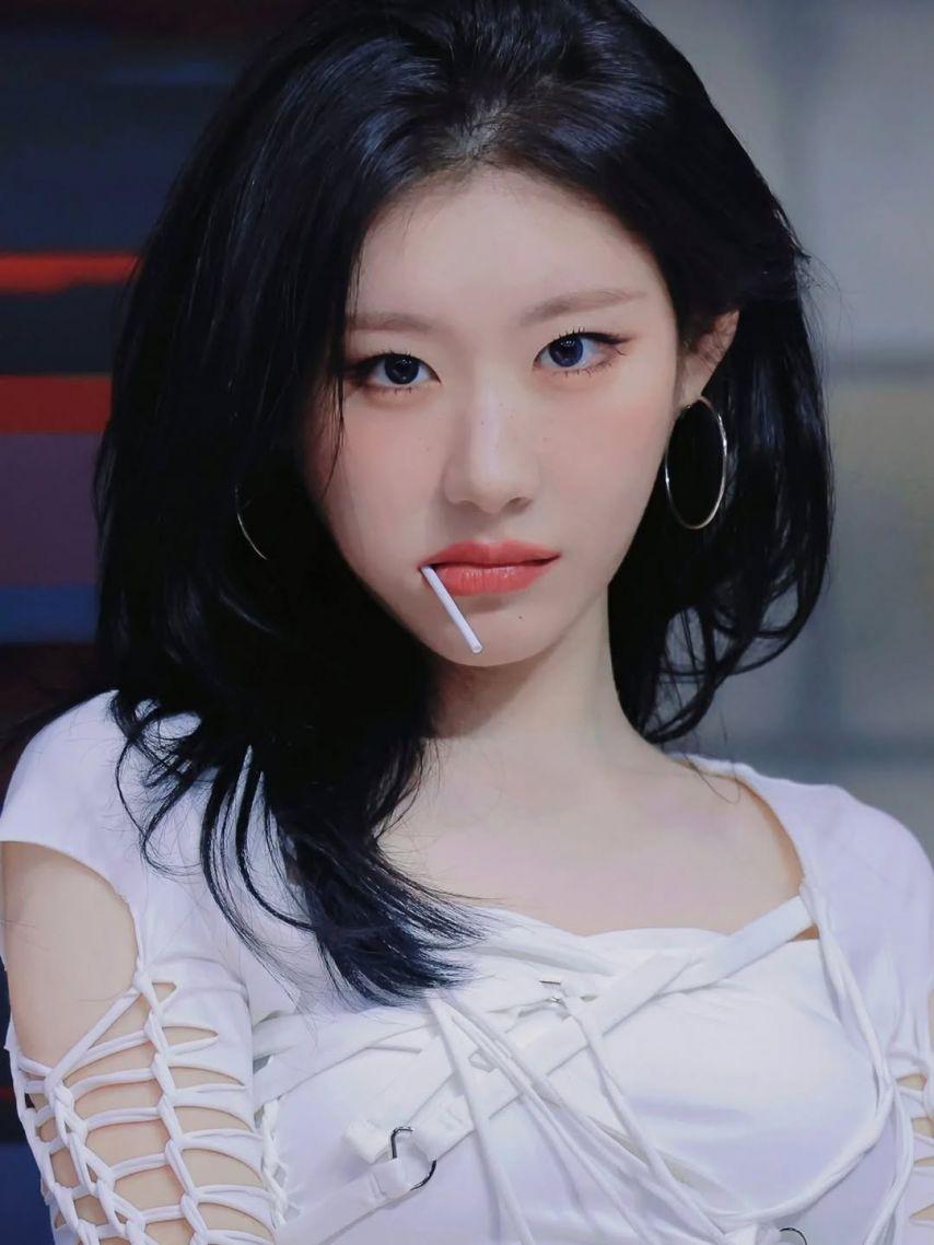 ITZY (있지) 채령0