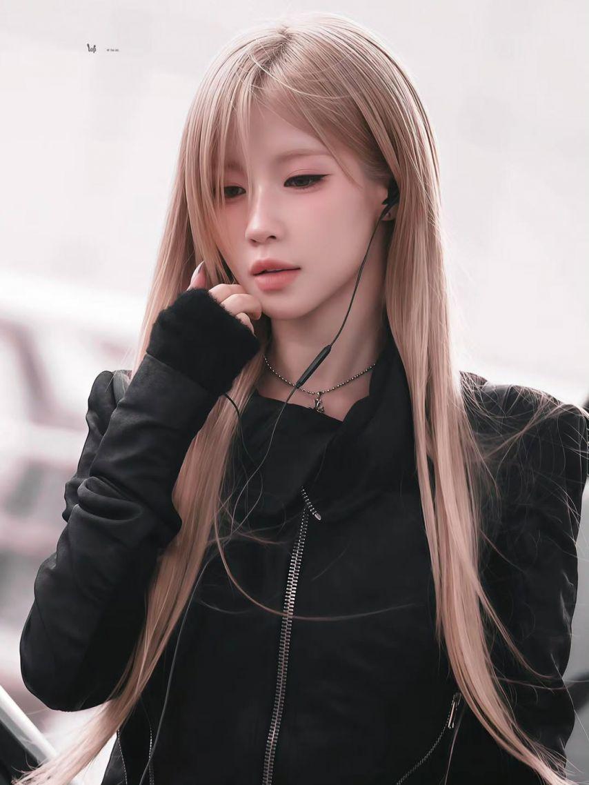 BABYMONSTER (베이비몬스터) 아사18