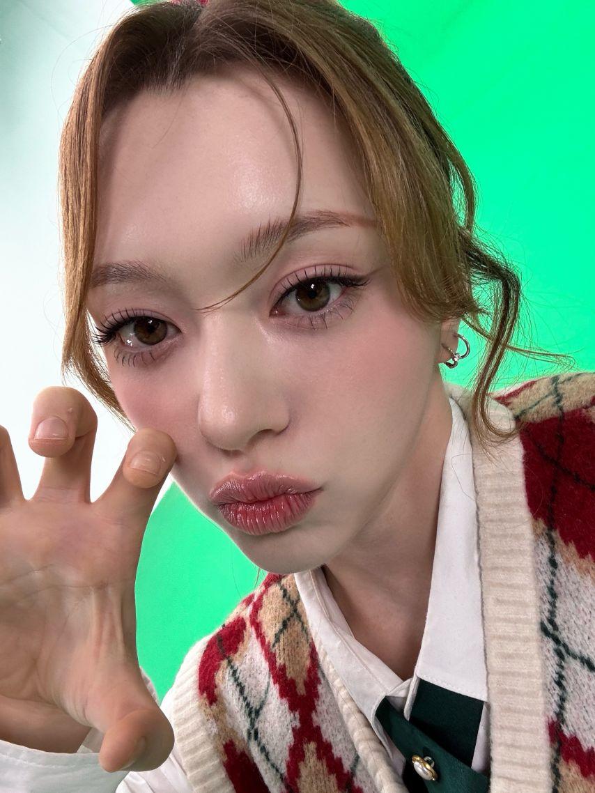 피프티피프티 문샤넬1