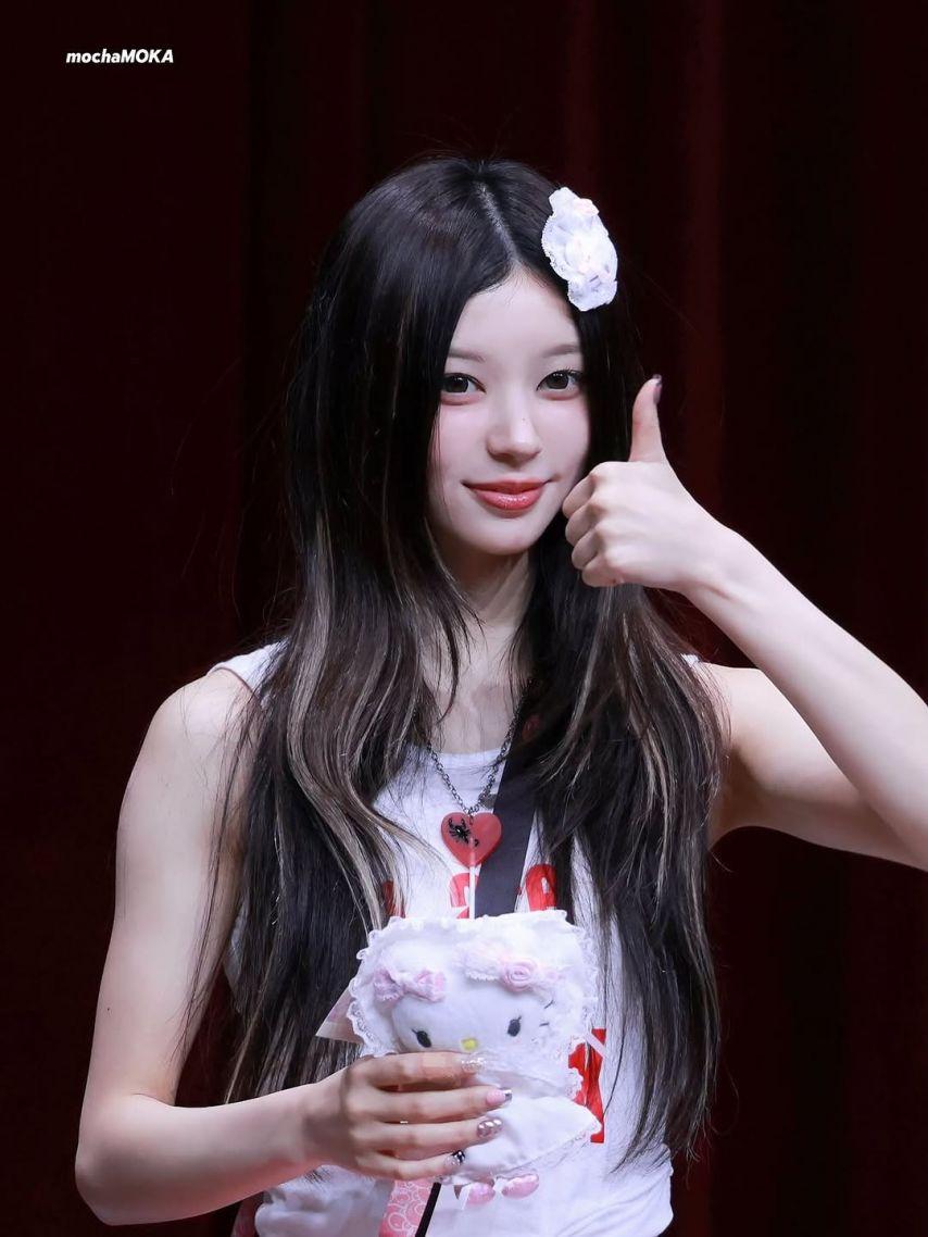 아일릿 (ILLIT) 모카0