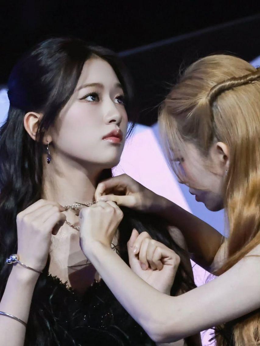 IVE (아이브) 안유진11