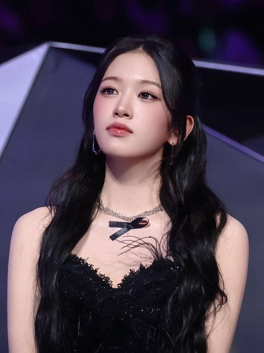 IVE (아이브) 안유진3