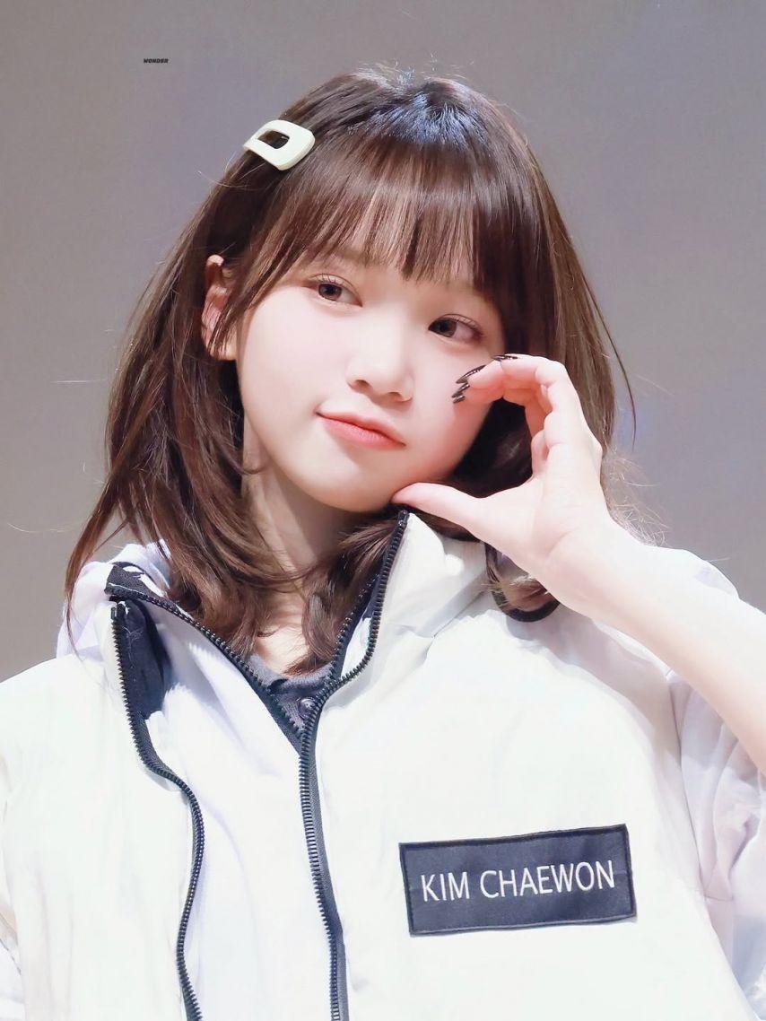 LE SSERAFIM (르세라핌) 김채원2