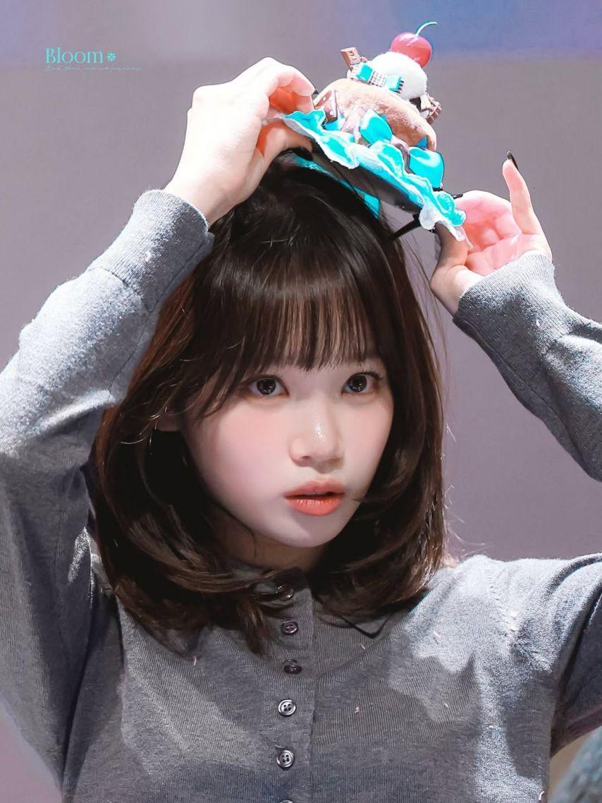 LE SSERAFIM (르세라핌) 김채원4