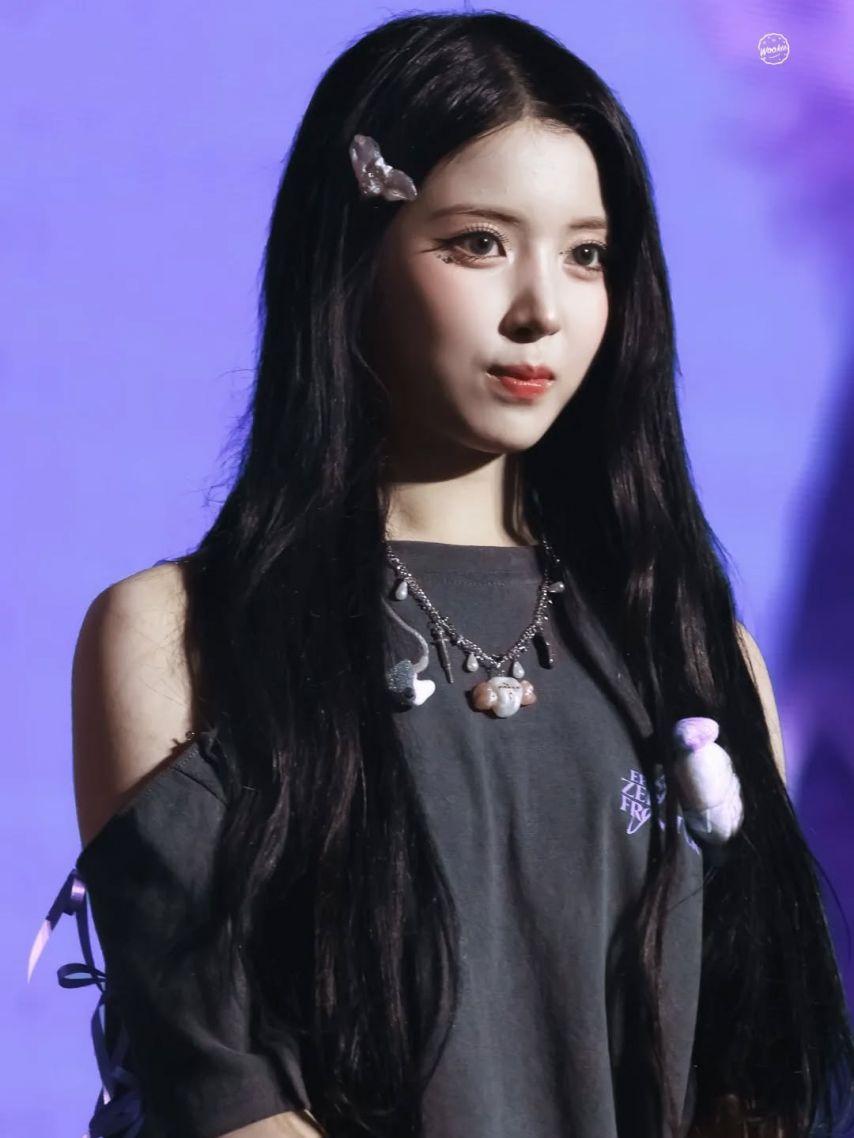 NMIXX (엔믹스) 지우0