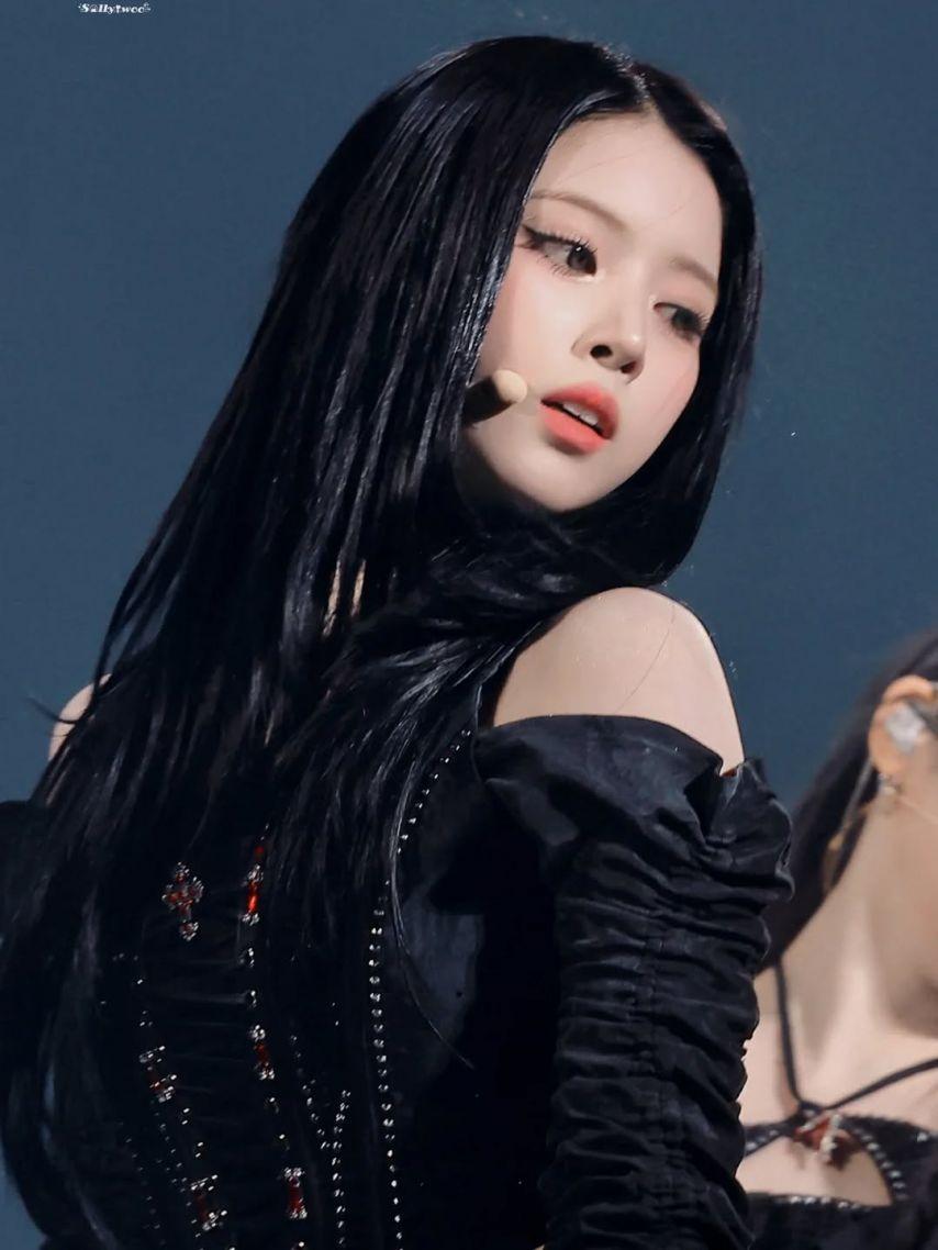 NMIXX (엔믹스) 지우10