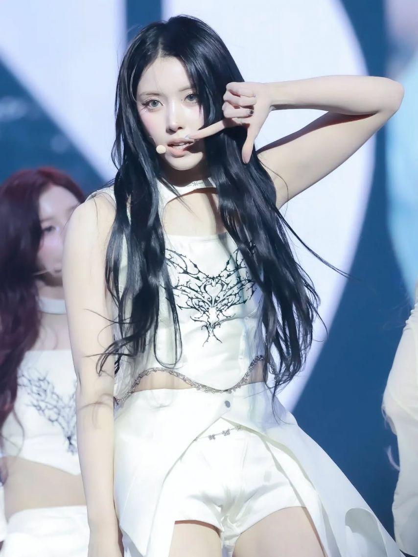 NMIXX (엔믹스) 지우3