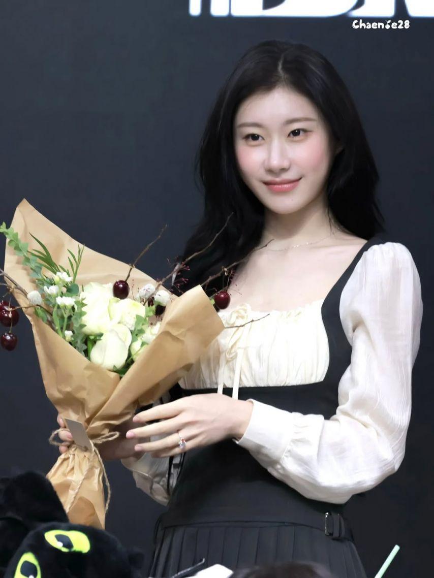 ITZY (있지) 채령4