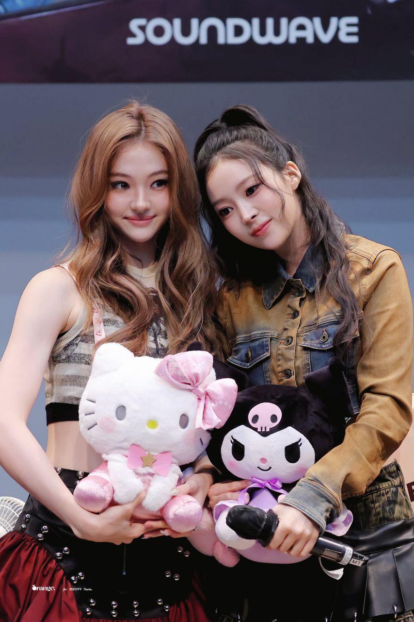 미야오 엘라 (with 안나 나린)9