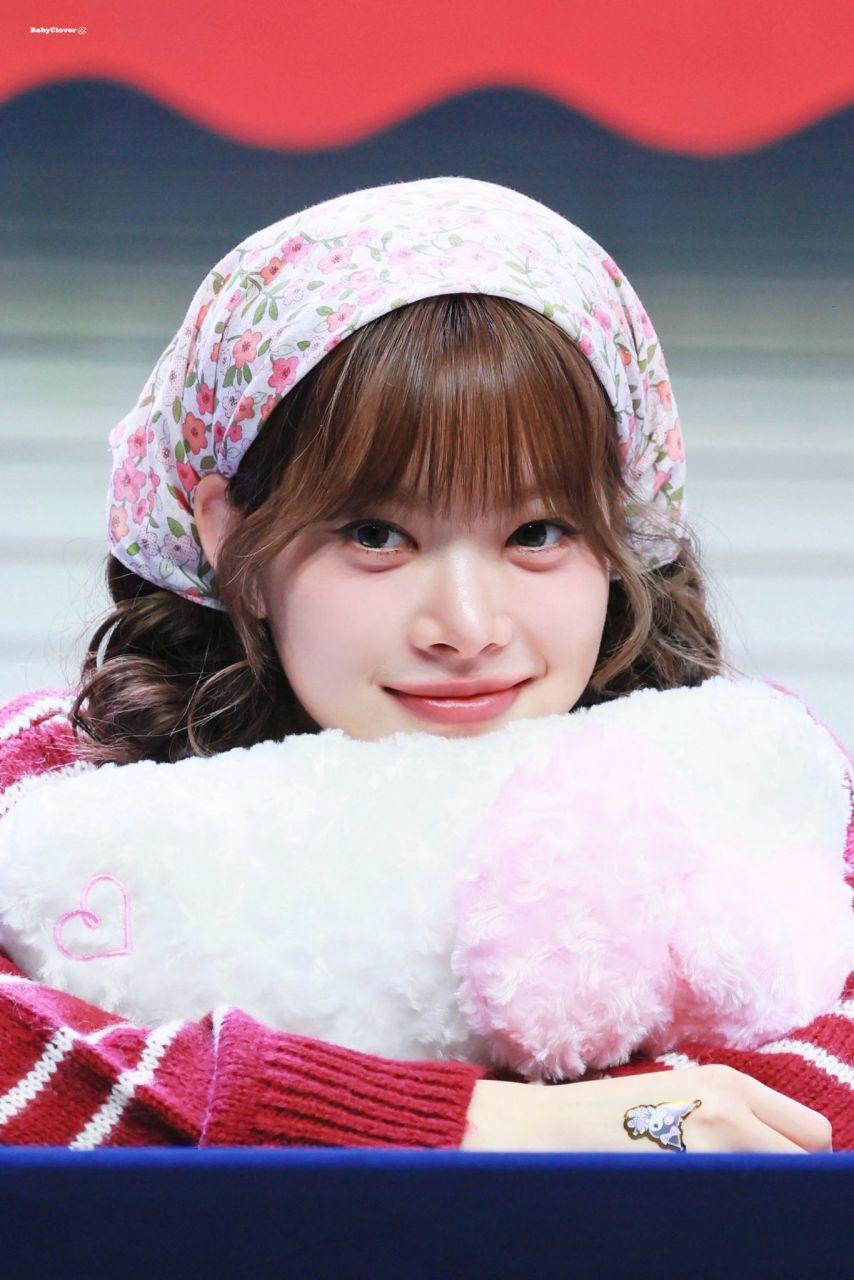 르세라핌 홍은채1