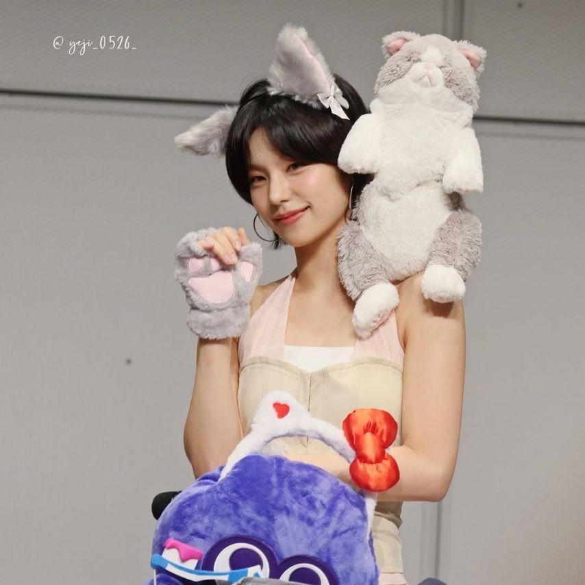 ITZY (있지) 예지0