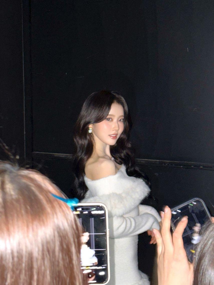 시은 STAYC스테이씨 인별8