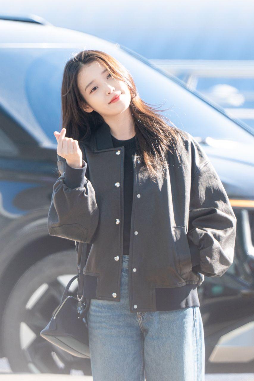 출국하는 아이유2