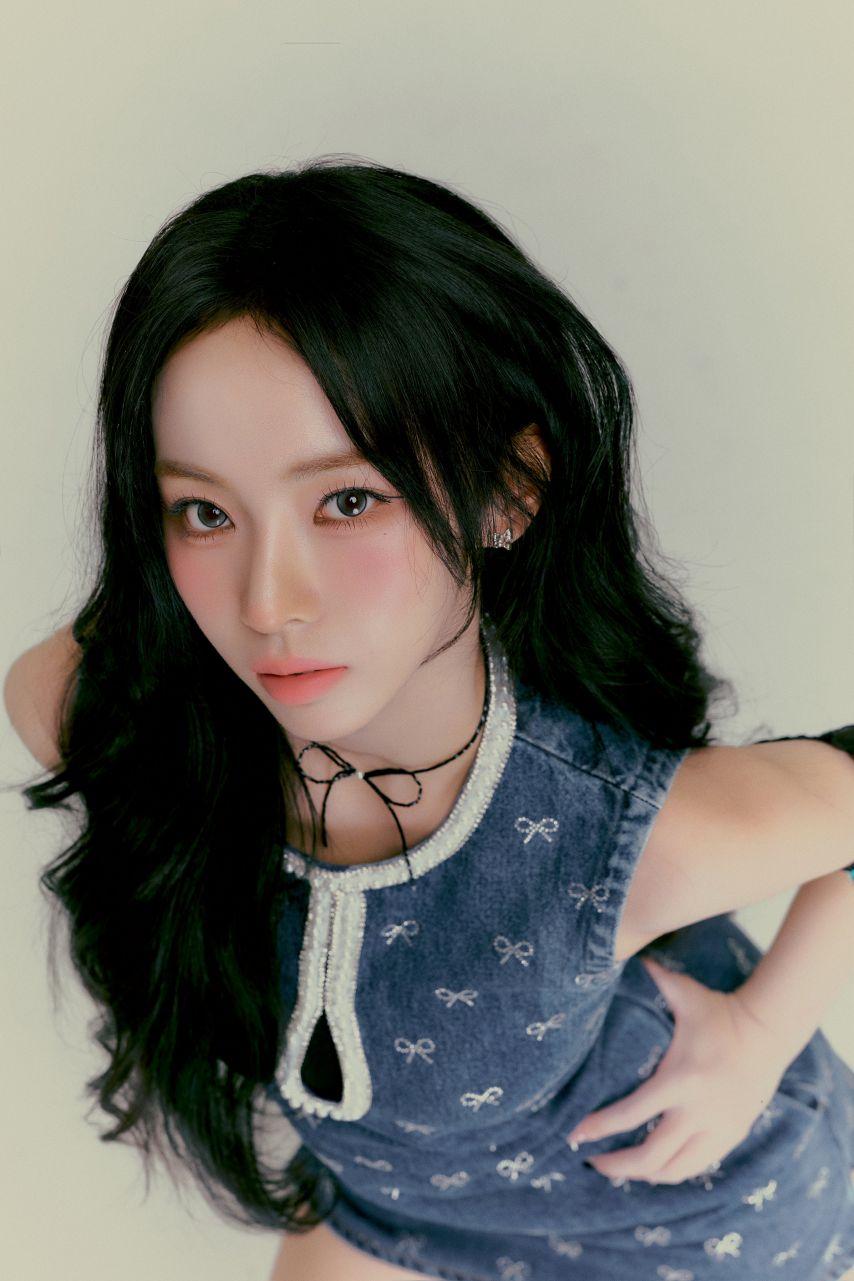 #SAYMYNAME 3RD EP ALBUM [&Our Vibe] Look!ng for 소하, 슈이7