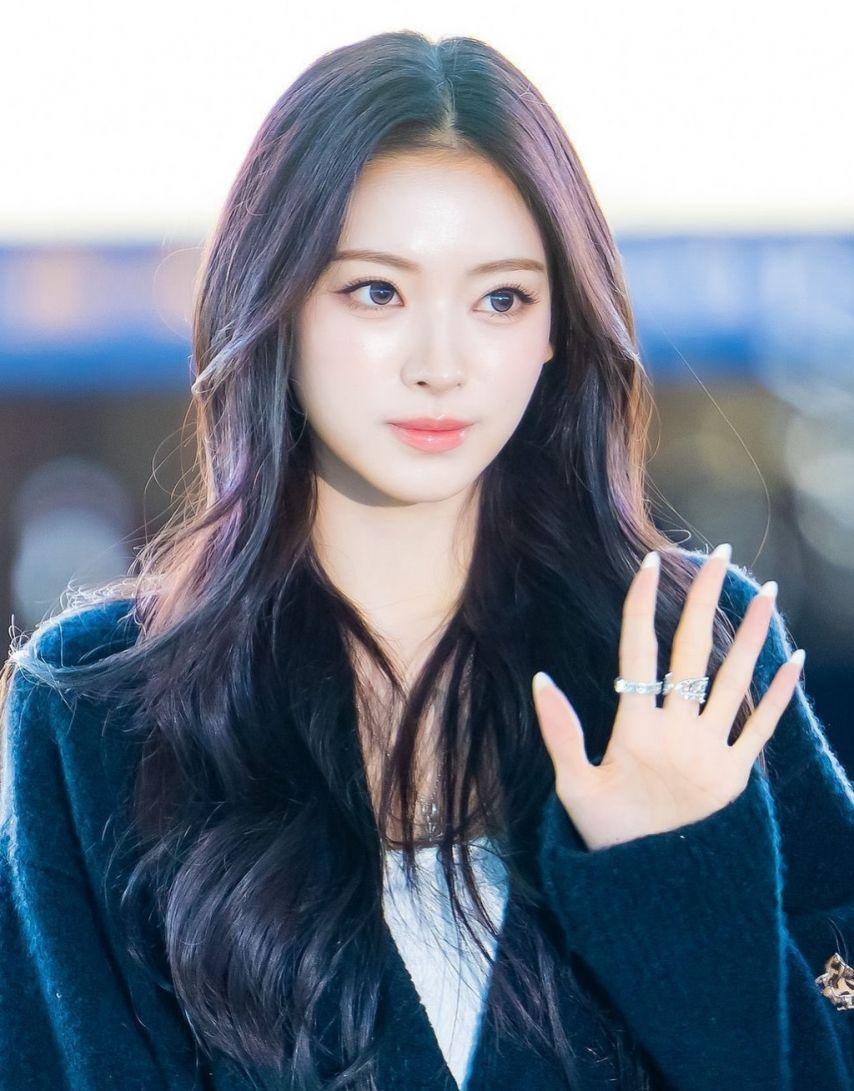 MEOVV (미야오) 안나12