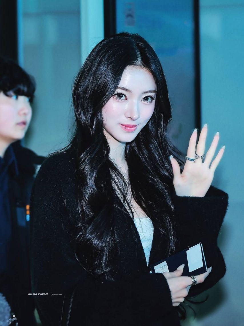 MEOVV (미야오) 안나9