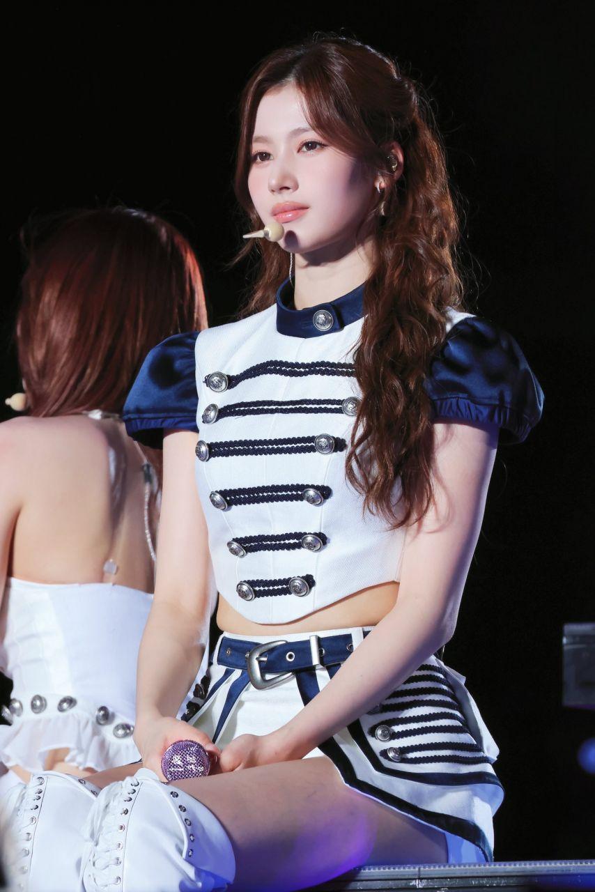 트와이스 사나4