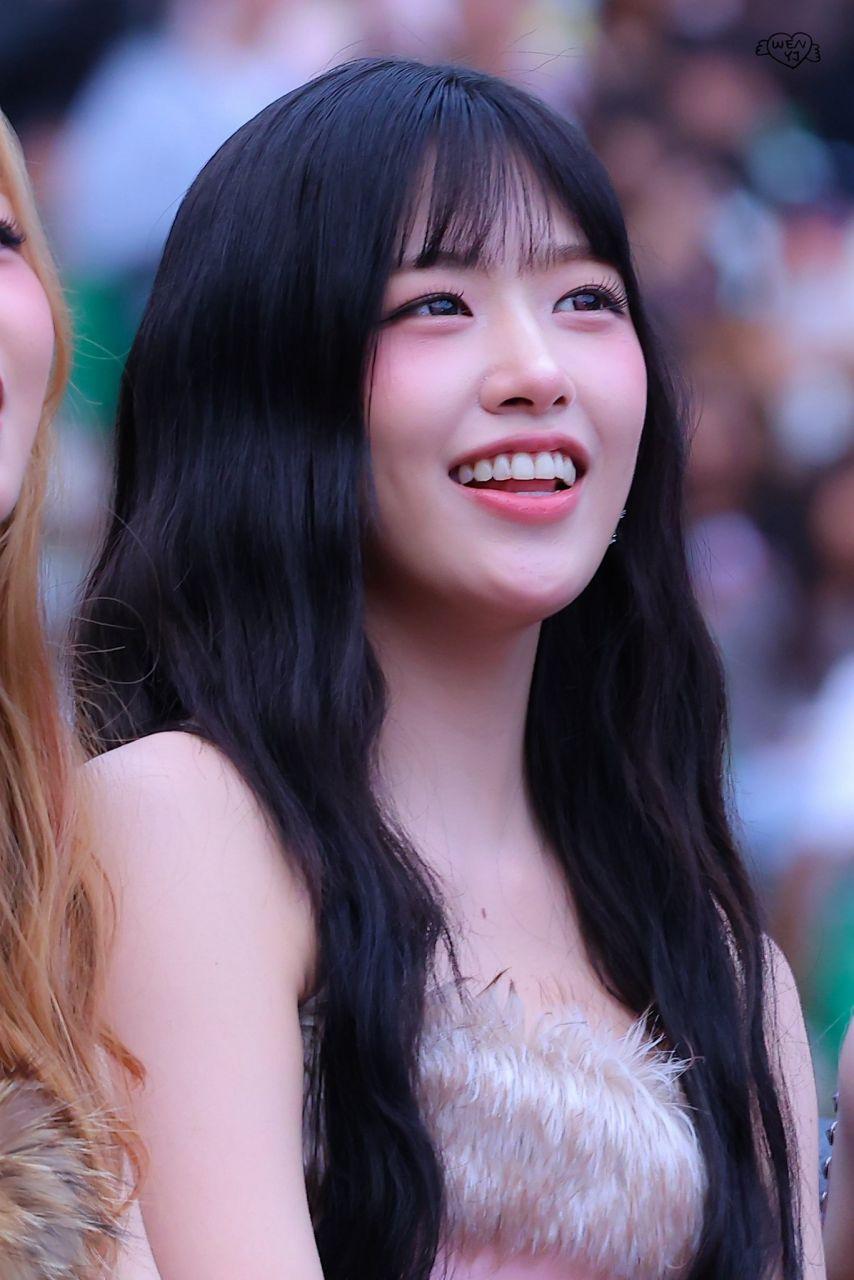 아이브 안유진6