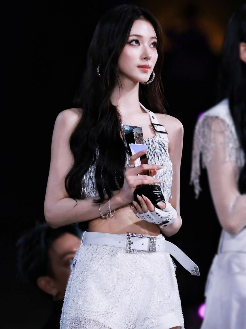 MEOVV (미야오) 안나6