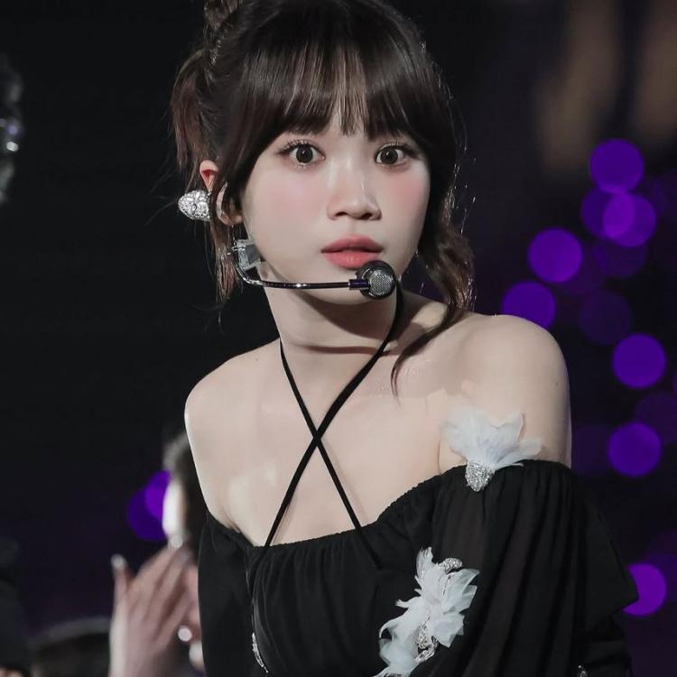 LE SSERAFIM (르세라핌) 김채원2