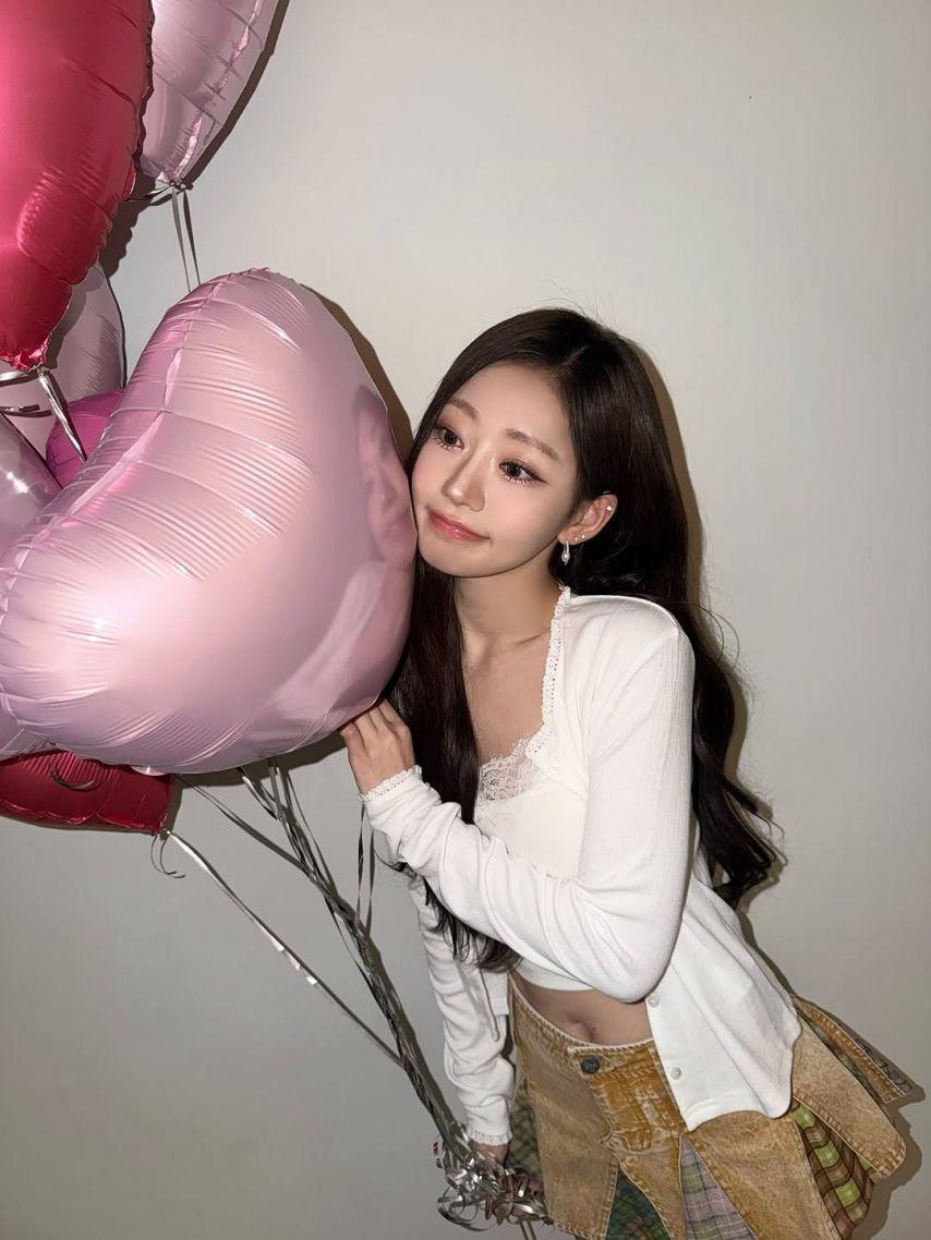 KISS OF LIFE (키스오브라이프) 쥴리3