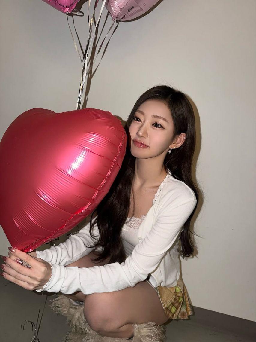 KISS OF LIFE (키스오브라이프) 쥴리6