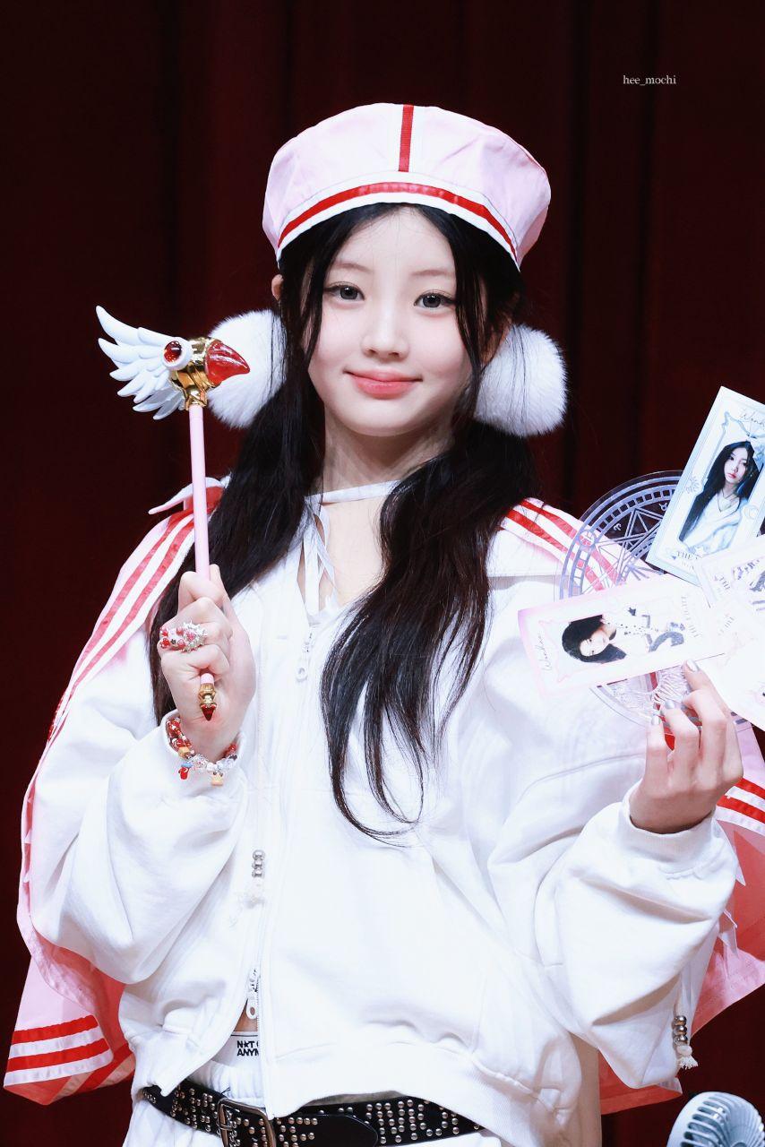 아일릿 원희 모카4