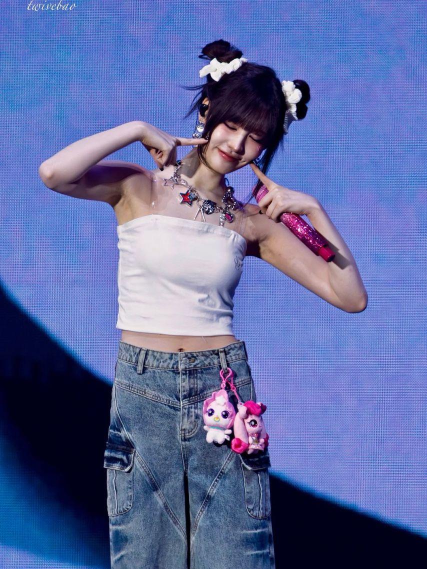 IVE (아이브) 리즈18