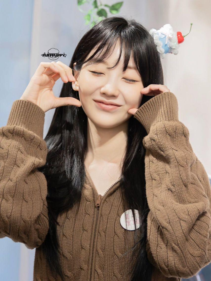 조이현 인별/ 991208 생일18