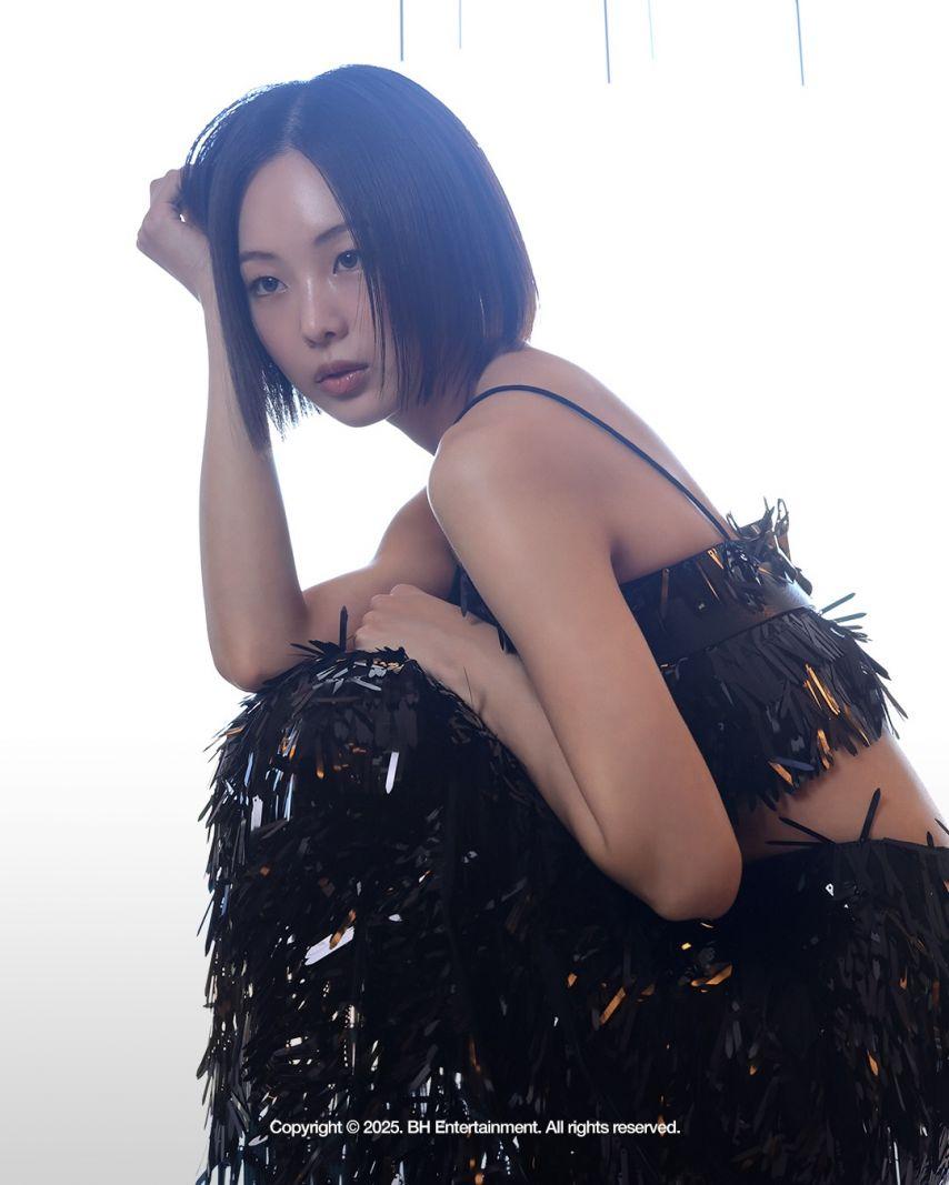 금새록 화보 비하인드10