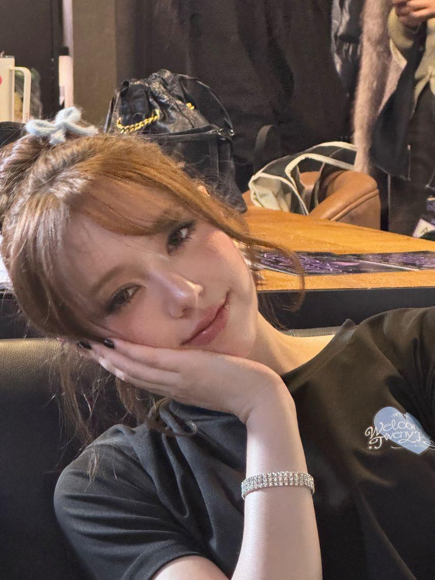 피프티피프티 문샤넬2