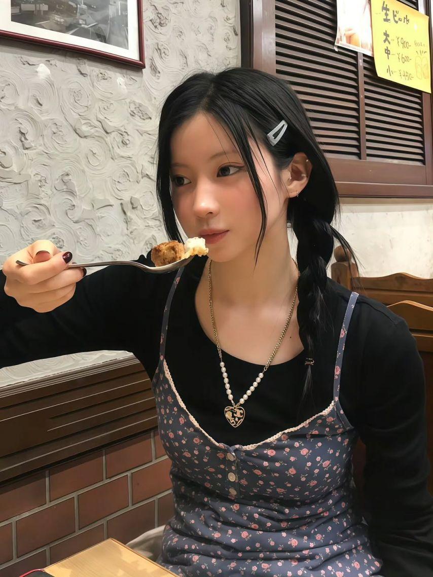 BABYMONSTER (베이비몬스터) 아사1