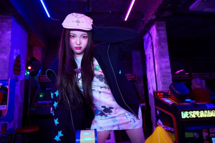 #SAYMYNAME 3RD EP ALBUM [&Our Vibe] Player: 메이, 도희, 준휘, 승주13