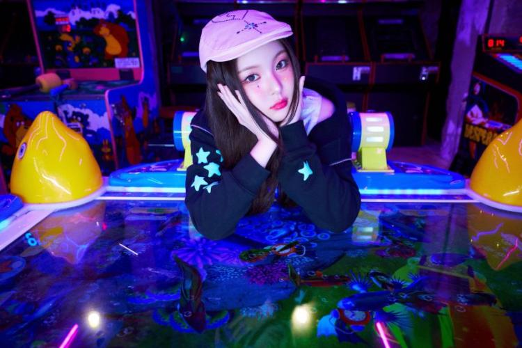 #SAYMYNAME 3RD EP ALBUM [&Our Vibe] Player: 메이, 도희, 준휘, 승주14