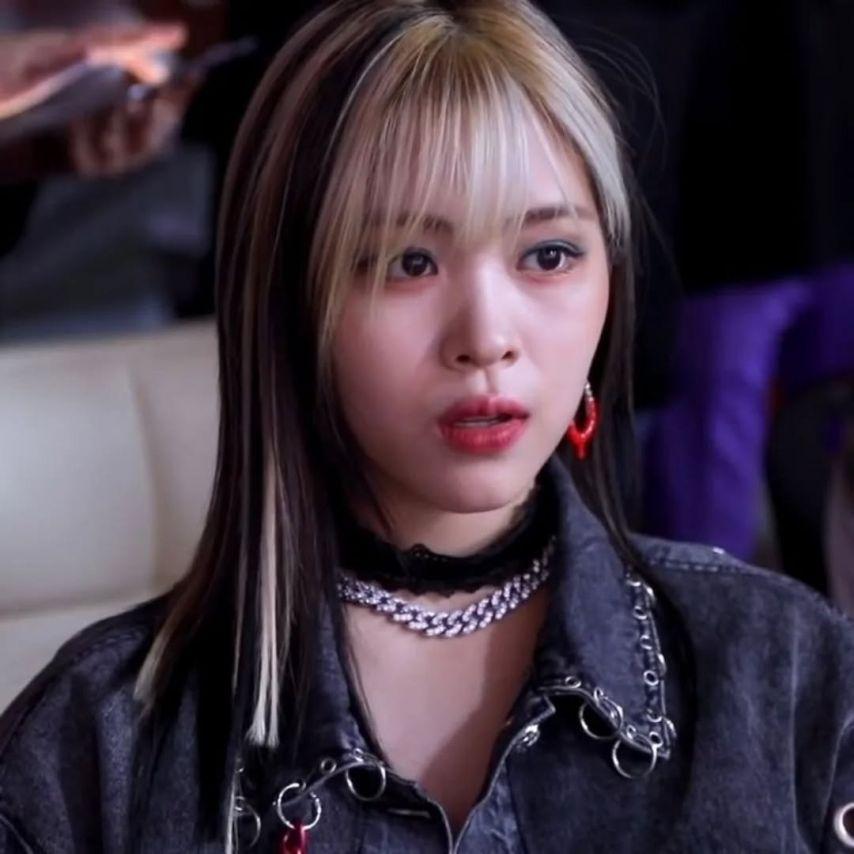 ITZY (있지) 류진1