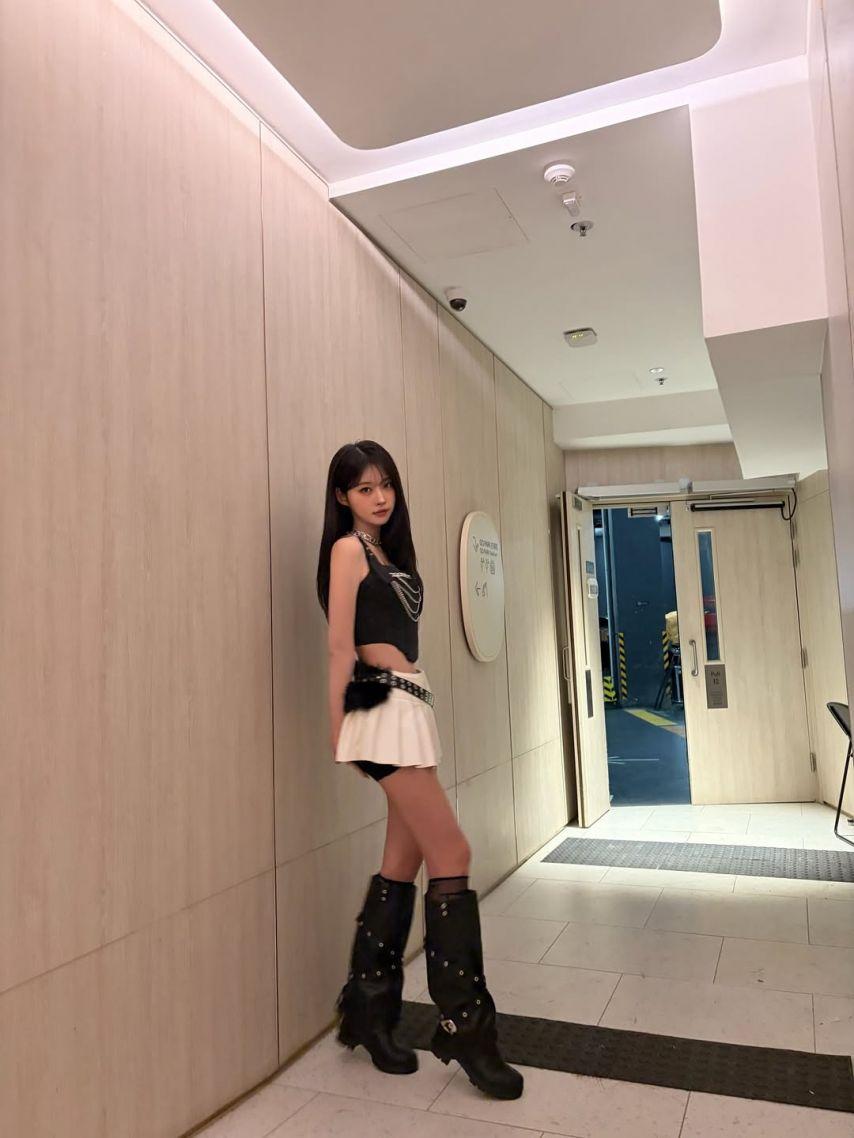 EVERGLOW (에버글로우) 시현7