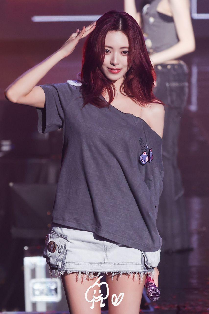 ITZY 유나 생일14