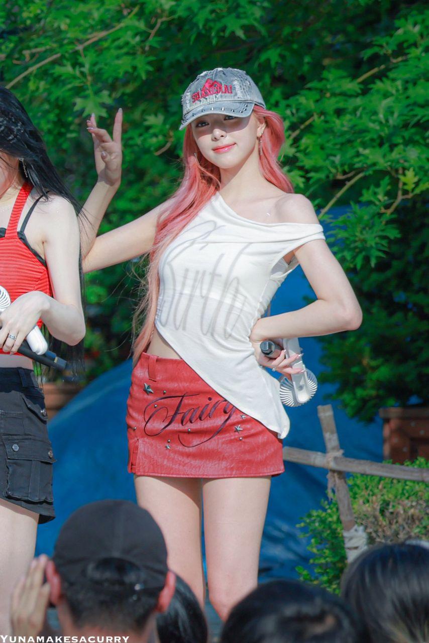 ITZY 유나 생일15