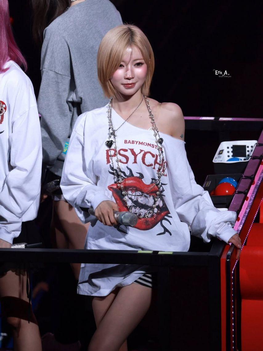 BABYMONSTER (베이비몬스터) 아사10