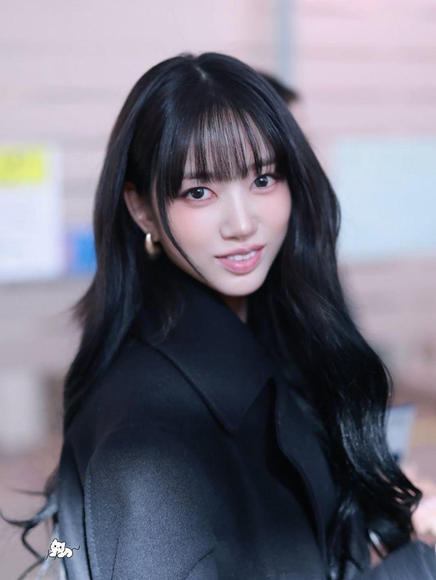 MEOVV (미야오) 수인9