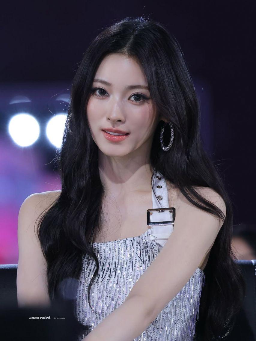 MEOVV (미야오) 안나3