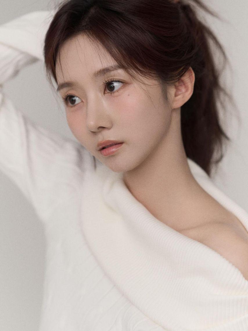 윤수빈 아나운서1