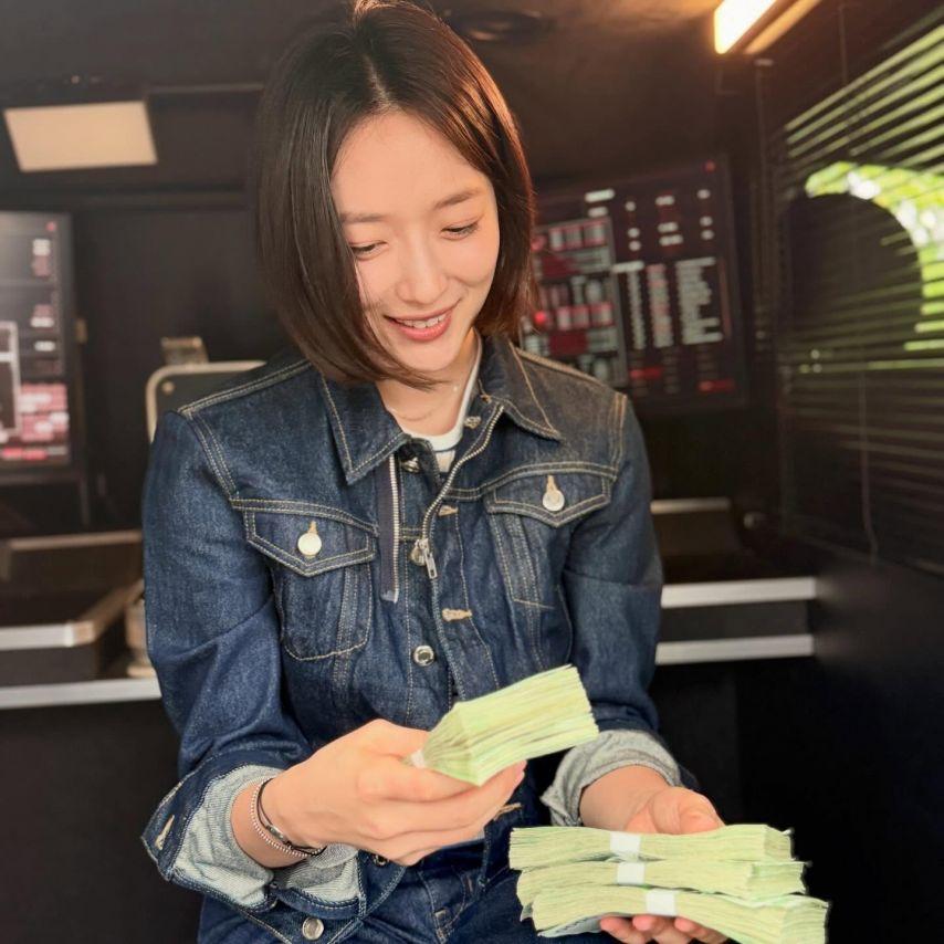 표예진 모범택시3와 함께한 여름/ 스틸 & 비하인드/ 인별27