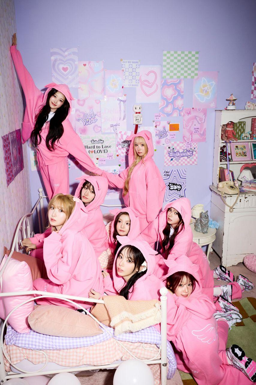 #SAYMYNAME 3RD EP ALBUM [&Our Vibe] Dress Code A3