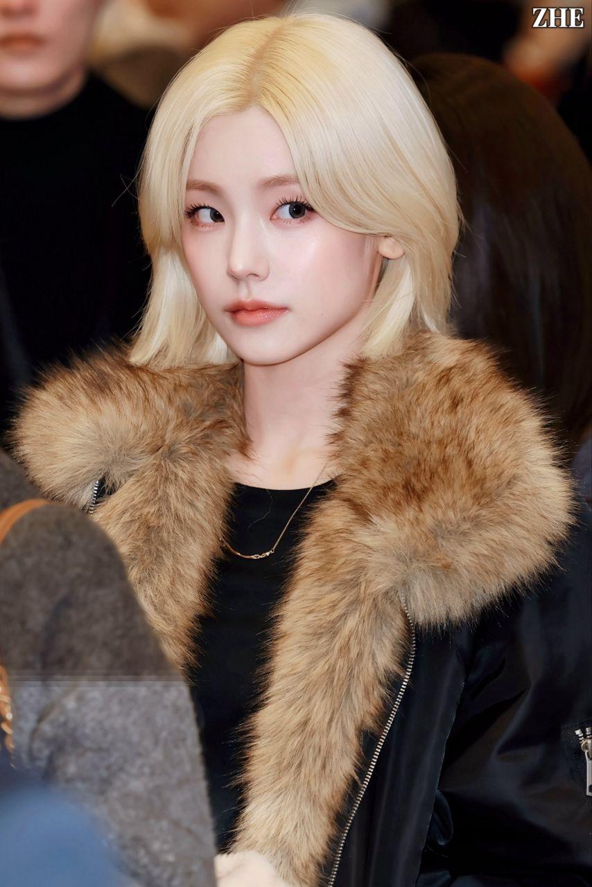 유나 예지 ITZY있지 2512122