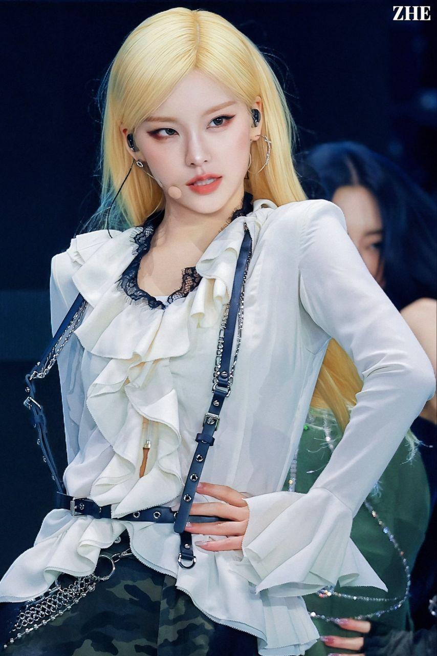 유나 예지 ITZY있지 2512134