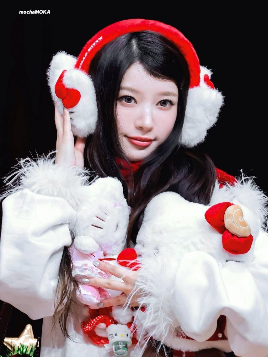 아일릿 (ILLIT) 모카2